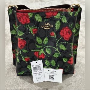 Beautiful Coach Fairytale Mollie 22 Bucket handbag NWT enclosed.